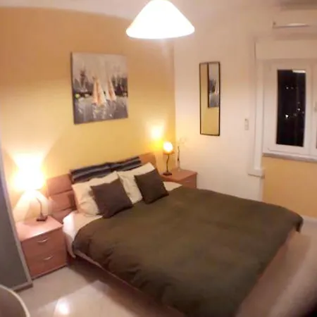 Apartment Apartment Rua Salvador Allende